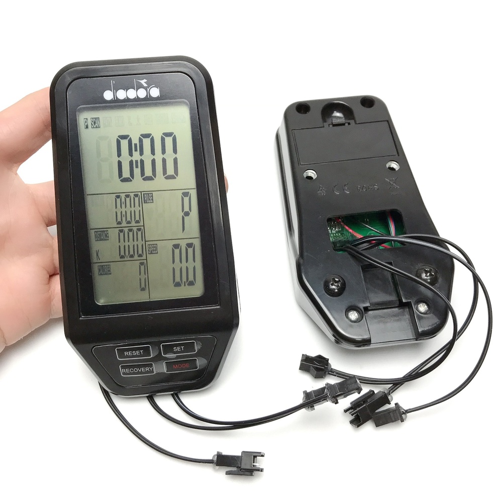Schermo Display Computerizzato - Sports Equipment Images recensione e prezzo